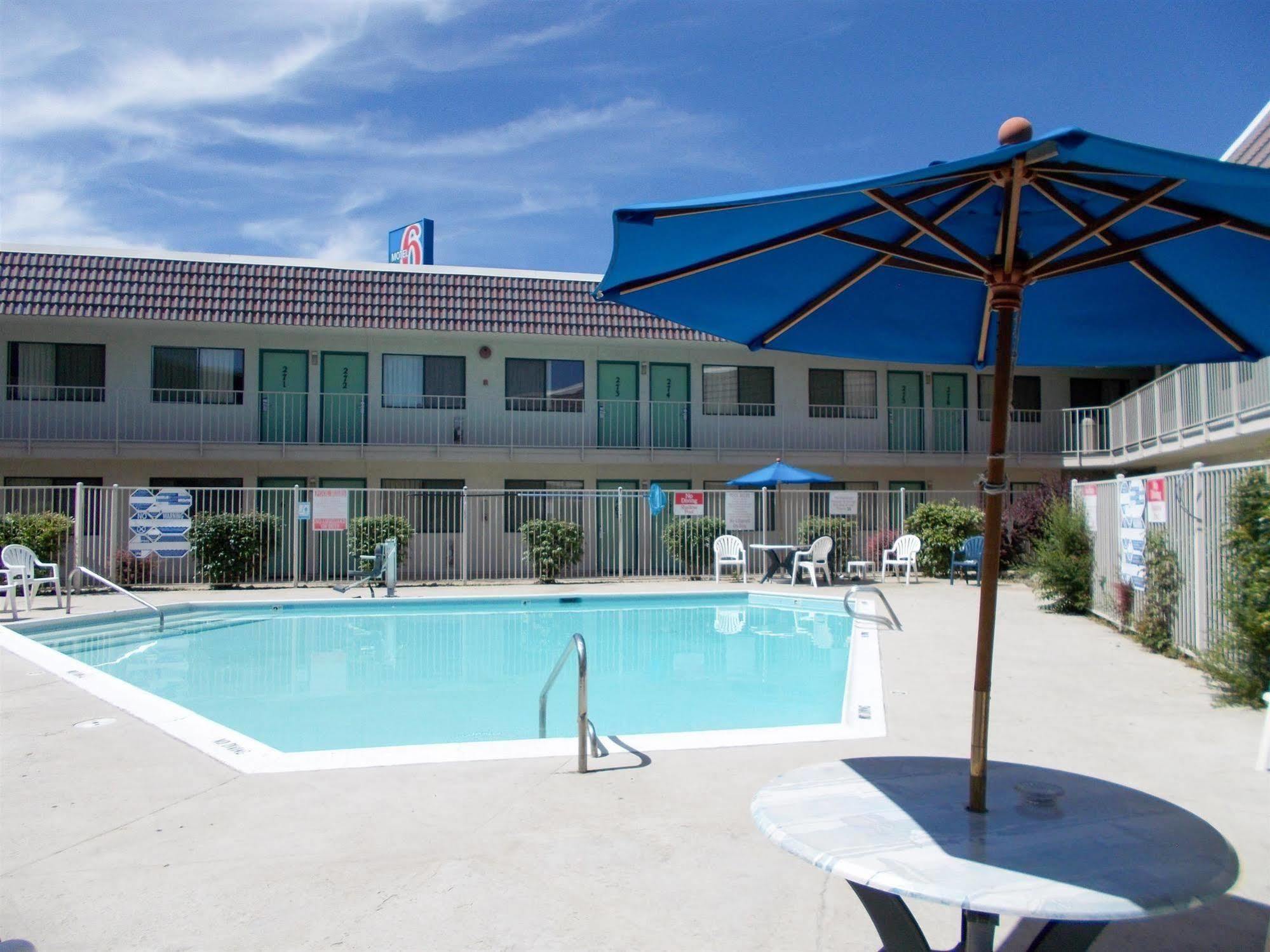 Motel 6-Reno, Nv - Livestock Events Center Экстерьер фото